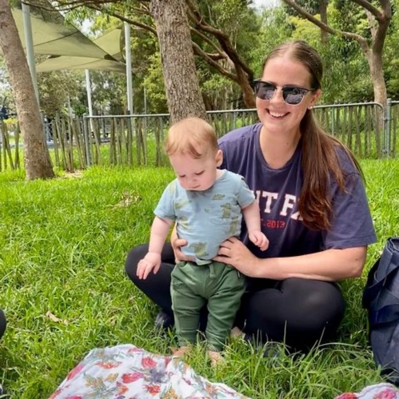 Meet your Posher, Isabel - Picture 1 of 1